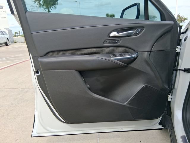 Used 2025 Cadillac XT4 Sport FWD image 19