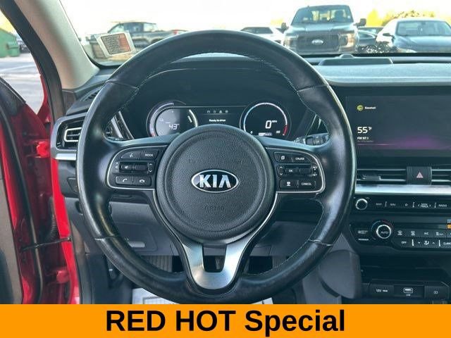 Used 2021 Kia Niro EX Premium w/ Cold Weather Package image 16
