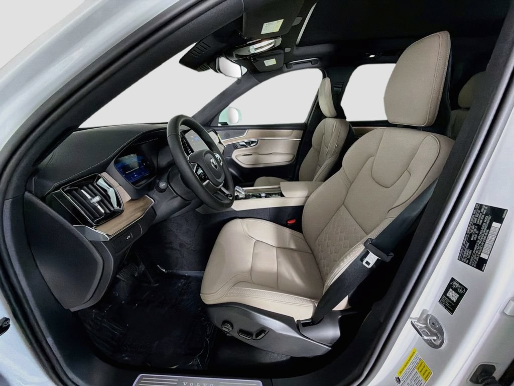 New 2026 Volvo XC90 B6 Core AWD/4WD image 21