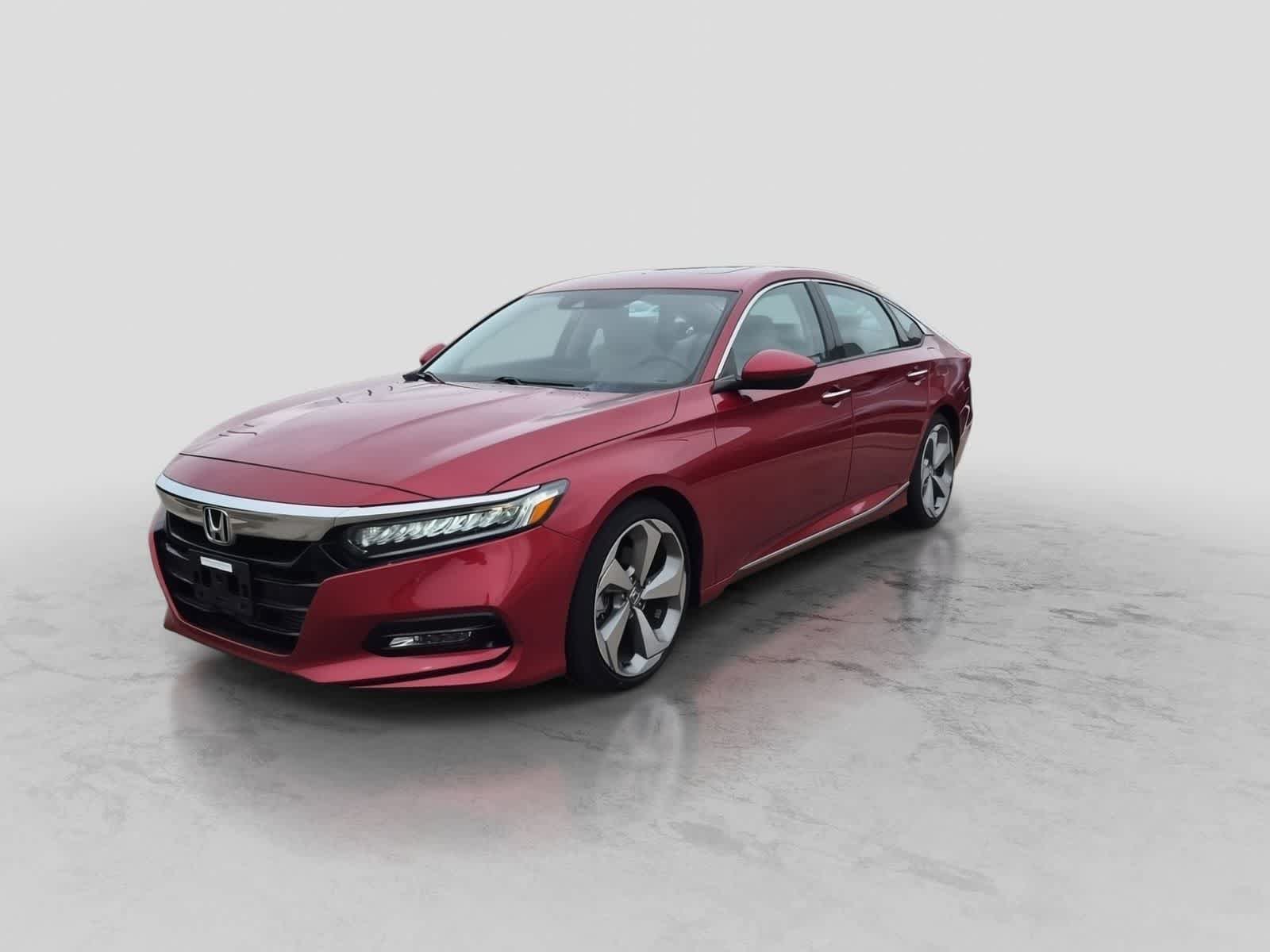 Used 2018 Honda Accord Touring image 4