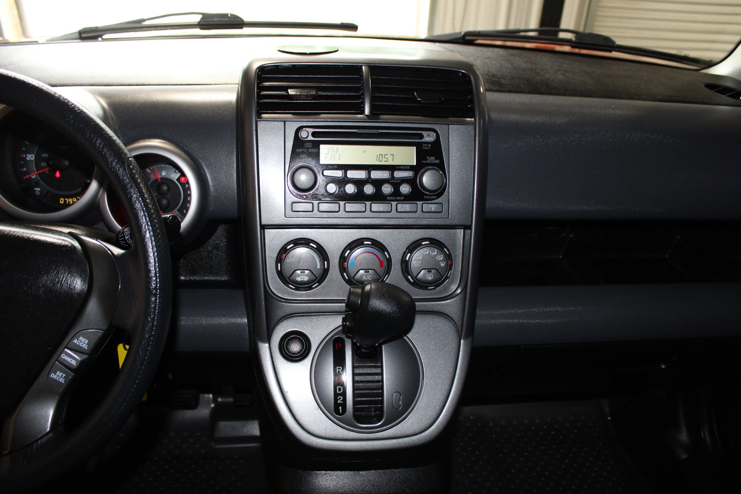 Used 2006 Honda Element EX-P image 12