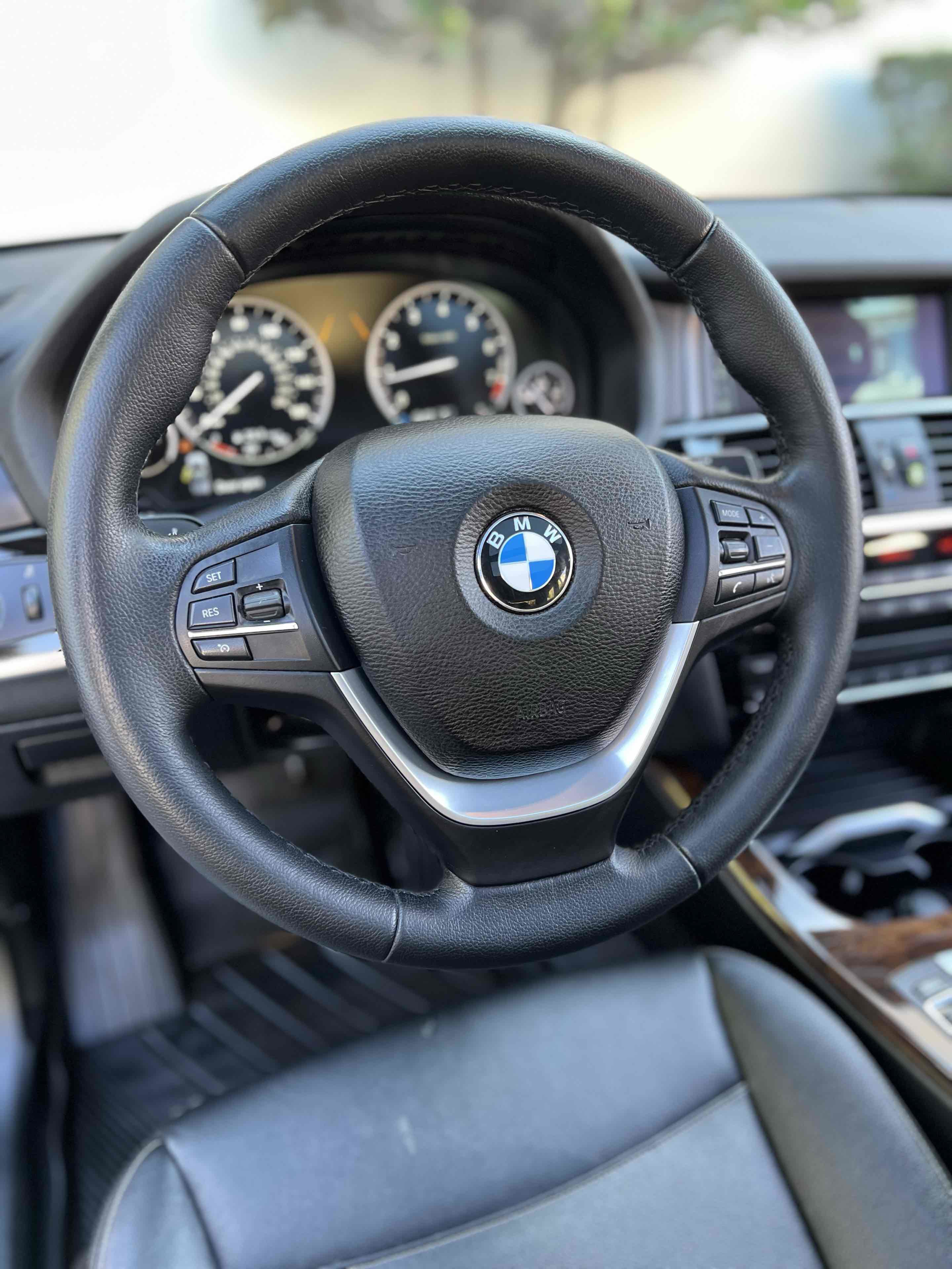 Used 2017 BMW X3 xDrive28i AWD/4WD image 31
