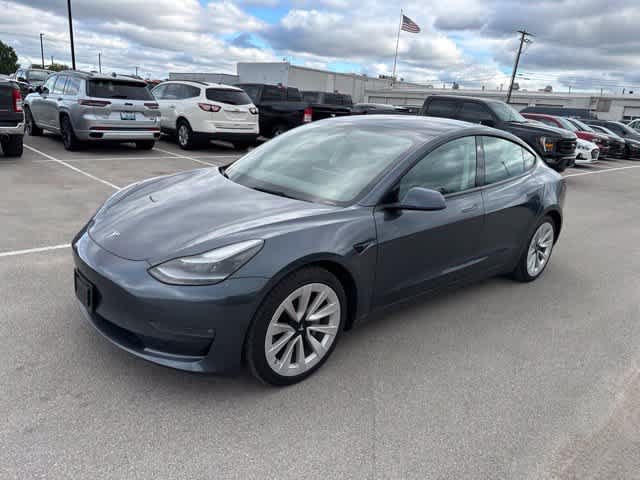 Used 2022 Tesla Model 3 Long Range AWD/4WD image 2