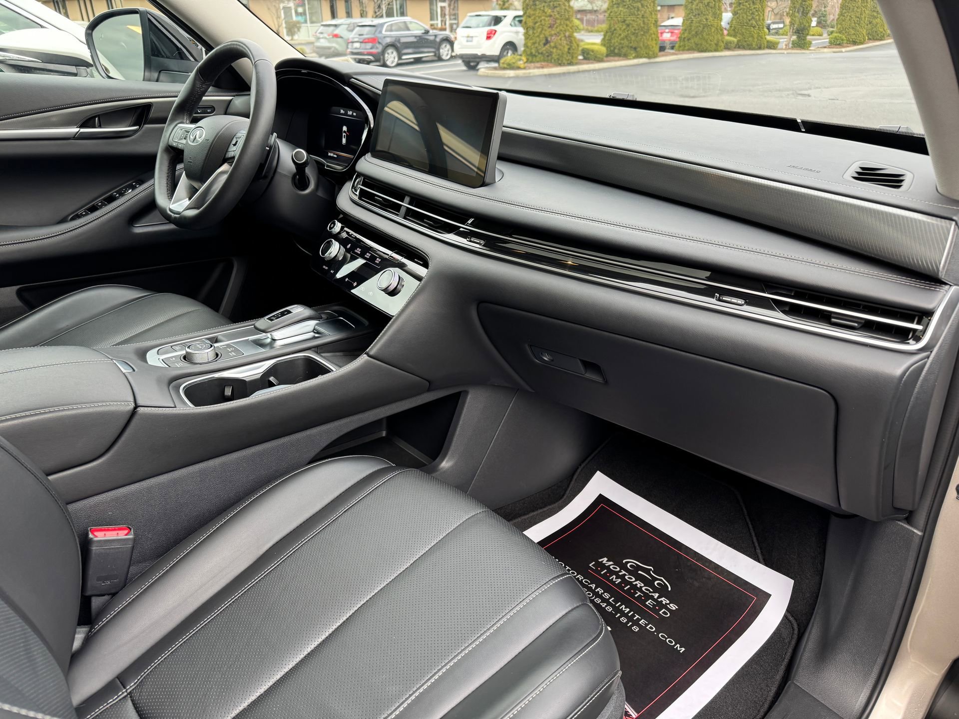 Used 2025 INFINITI QX60 Luxe image 22