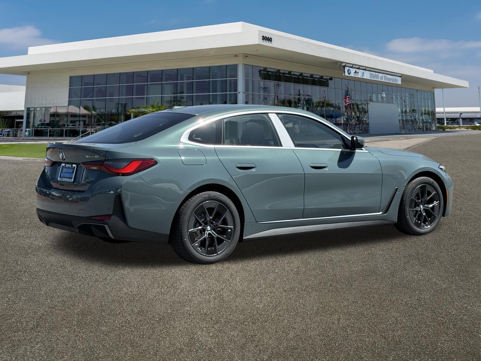 New 2026 BMW i4 eDrive40 RWD image 11