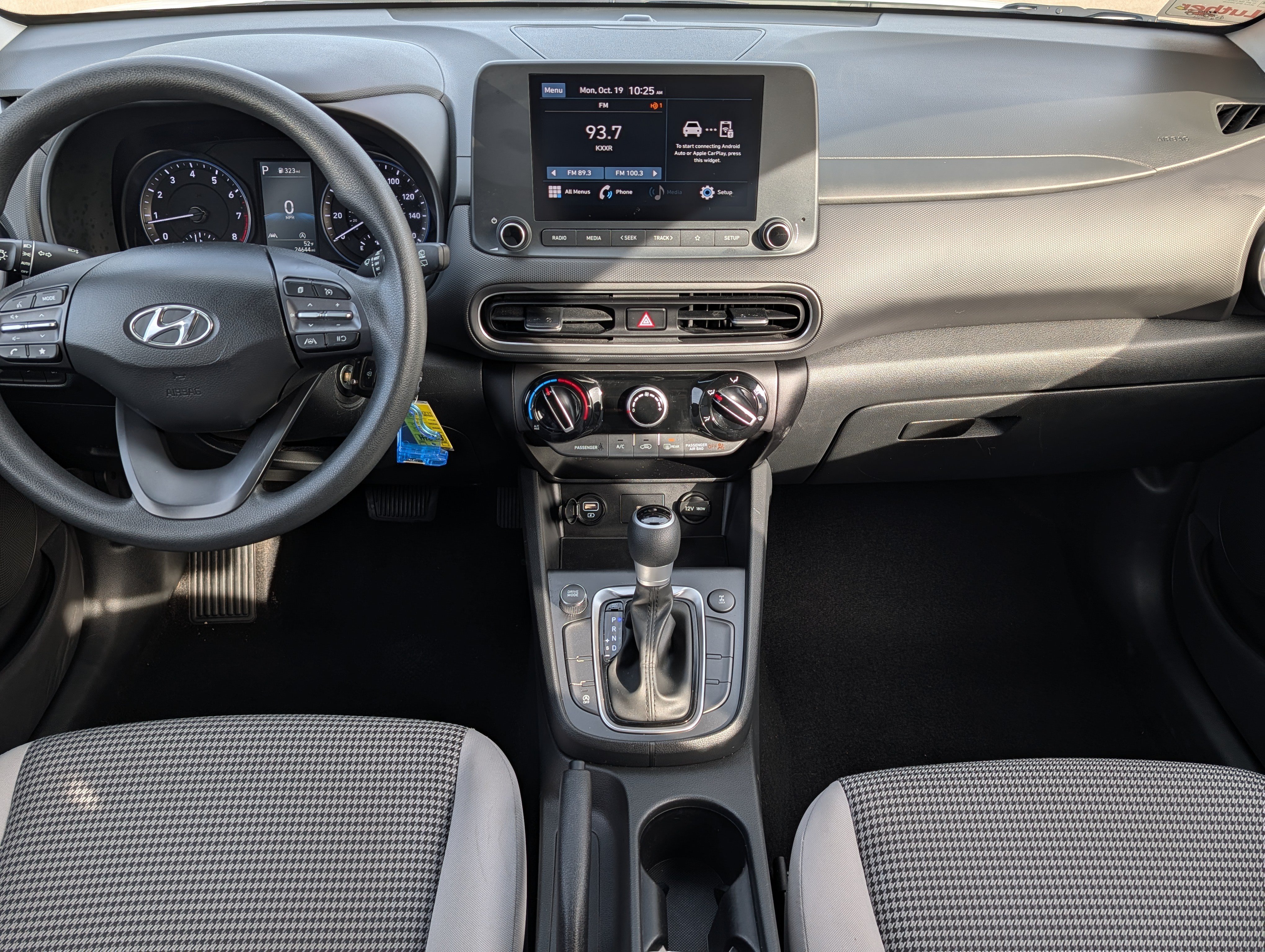 Certified 2023 Hyundai Kona SE AWD/4WD image 10