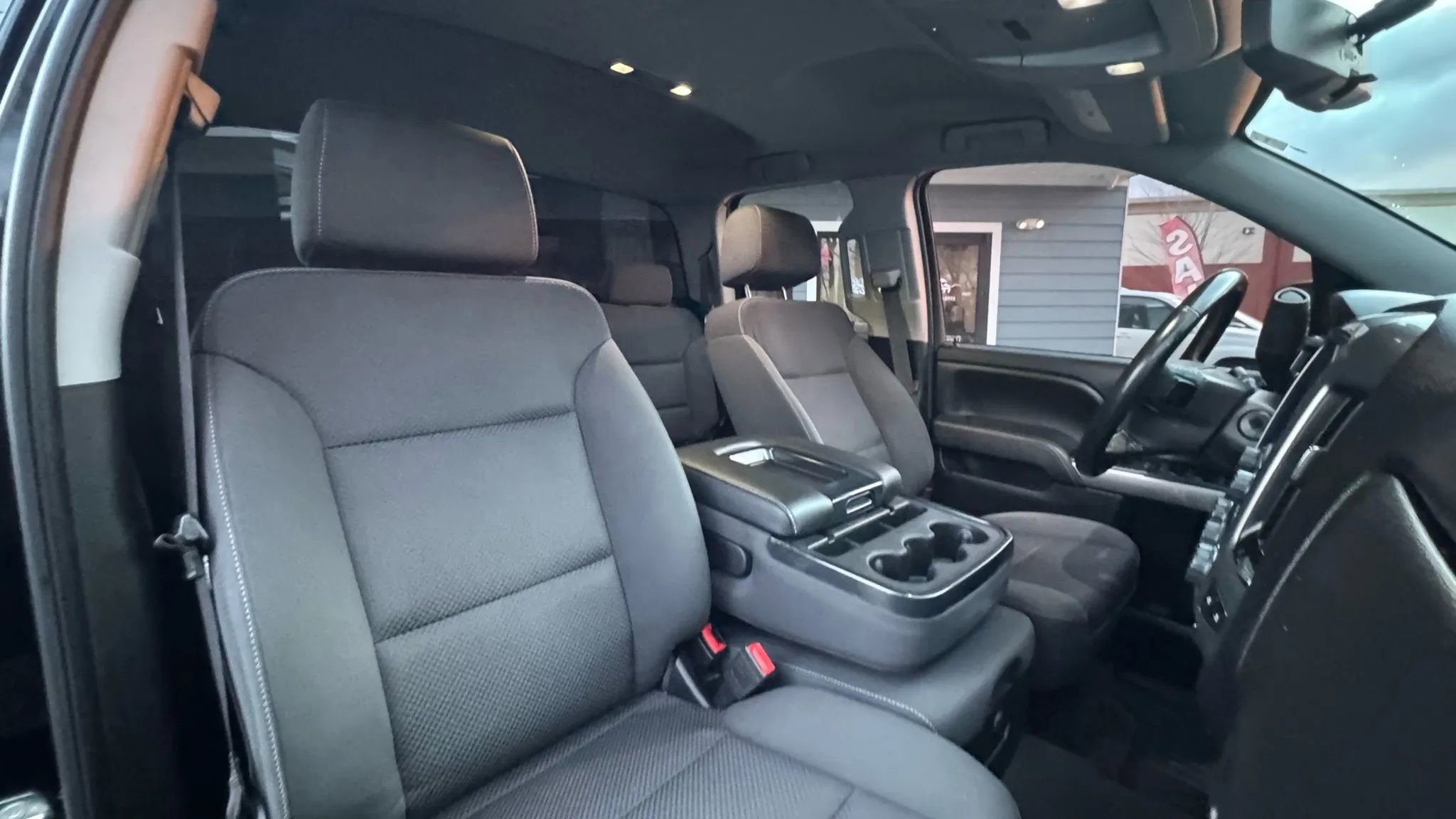 Used 2018 Chevrolet Silverado 1500 LT w/ All Star Edition image 30