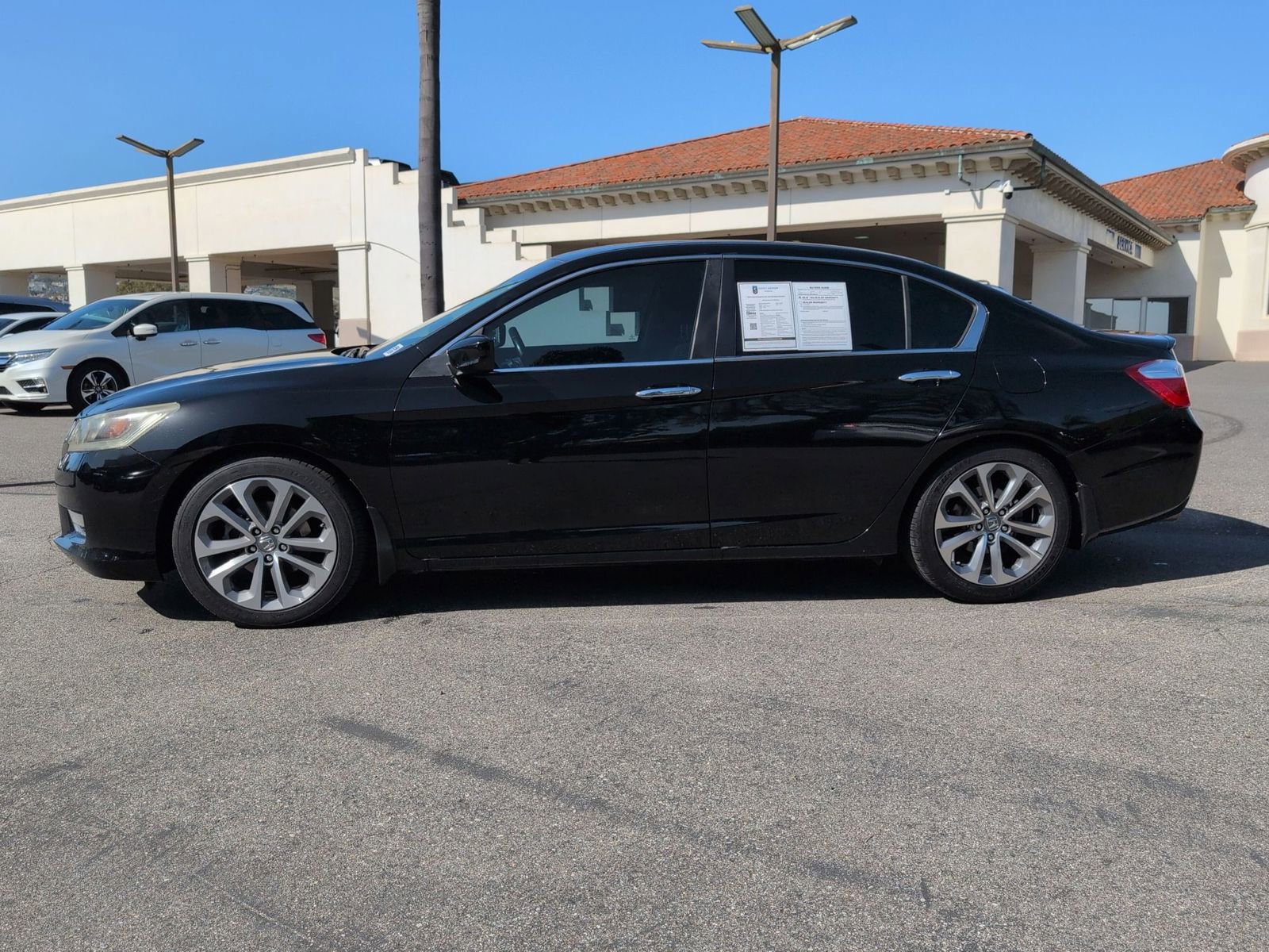 Used 2013 Honda Accord Sport image 2