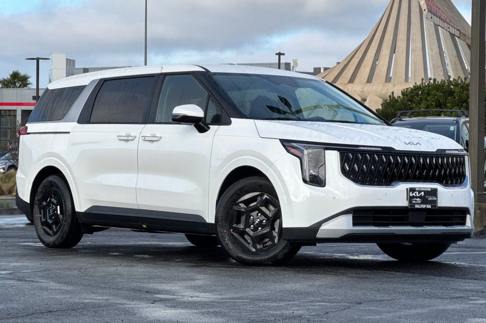 New 2026 Kia Carnival image 2