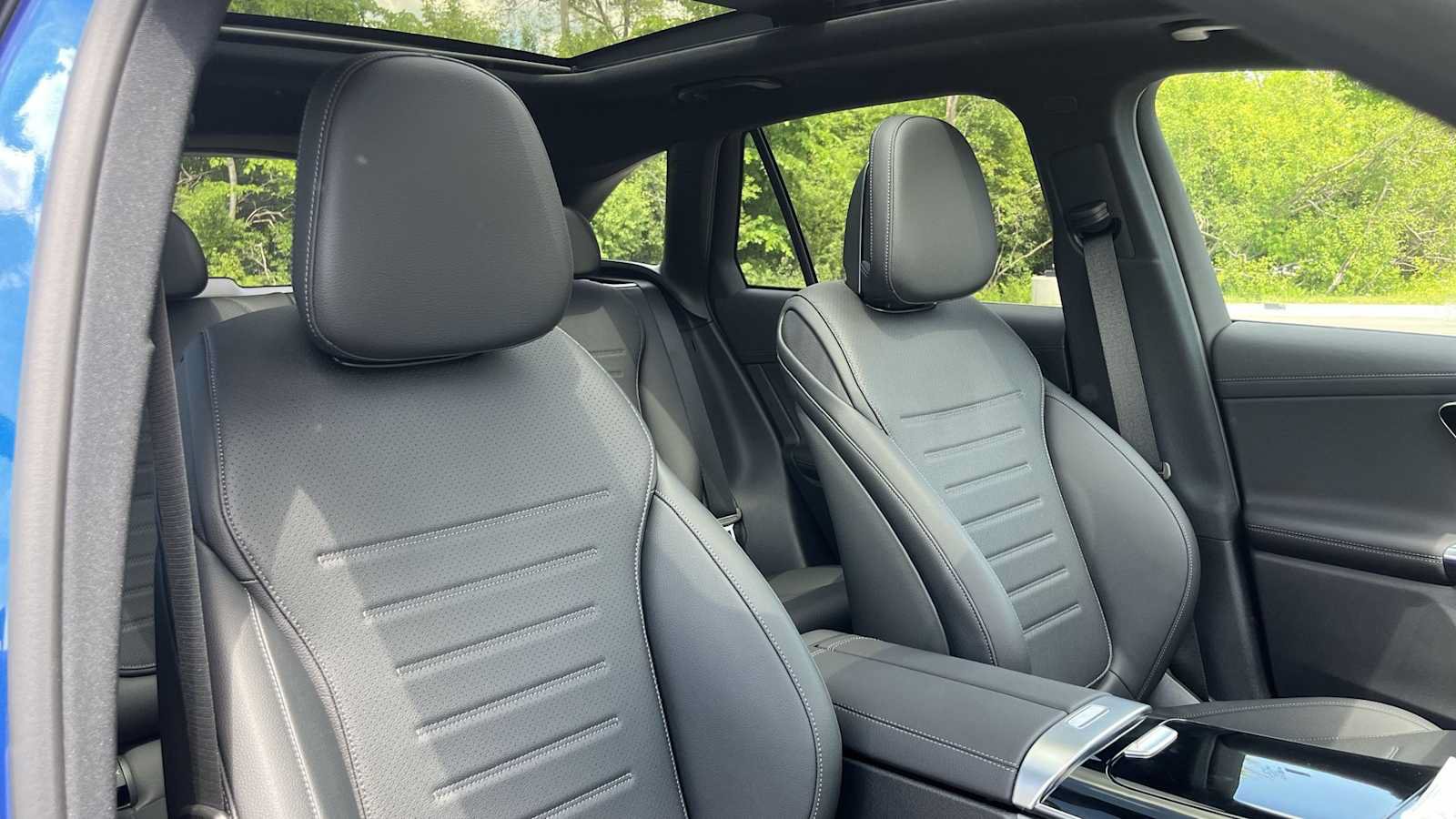 New 2026 Mercedes-Benz GLC 300 4MATIC image 38