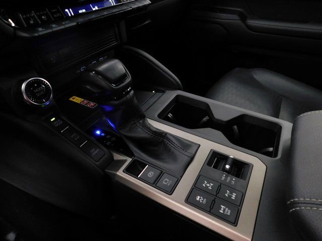 Used 2024 Toyota Land Cruiser image 36