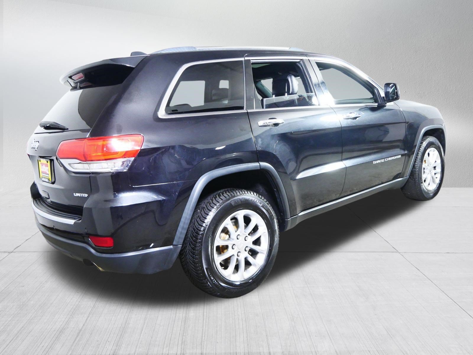 Used 2014 Jeep Grand Cherokee Limited w/ Luxury Group II AWD/4WD image 7