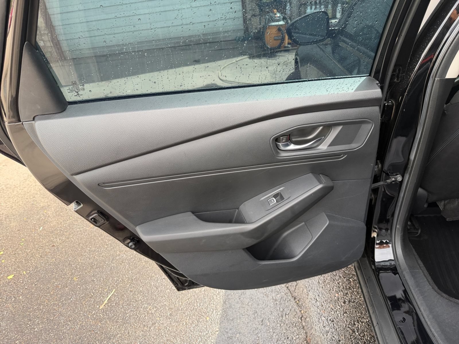 Used 2023 Honda Accord LX image 25