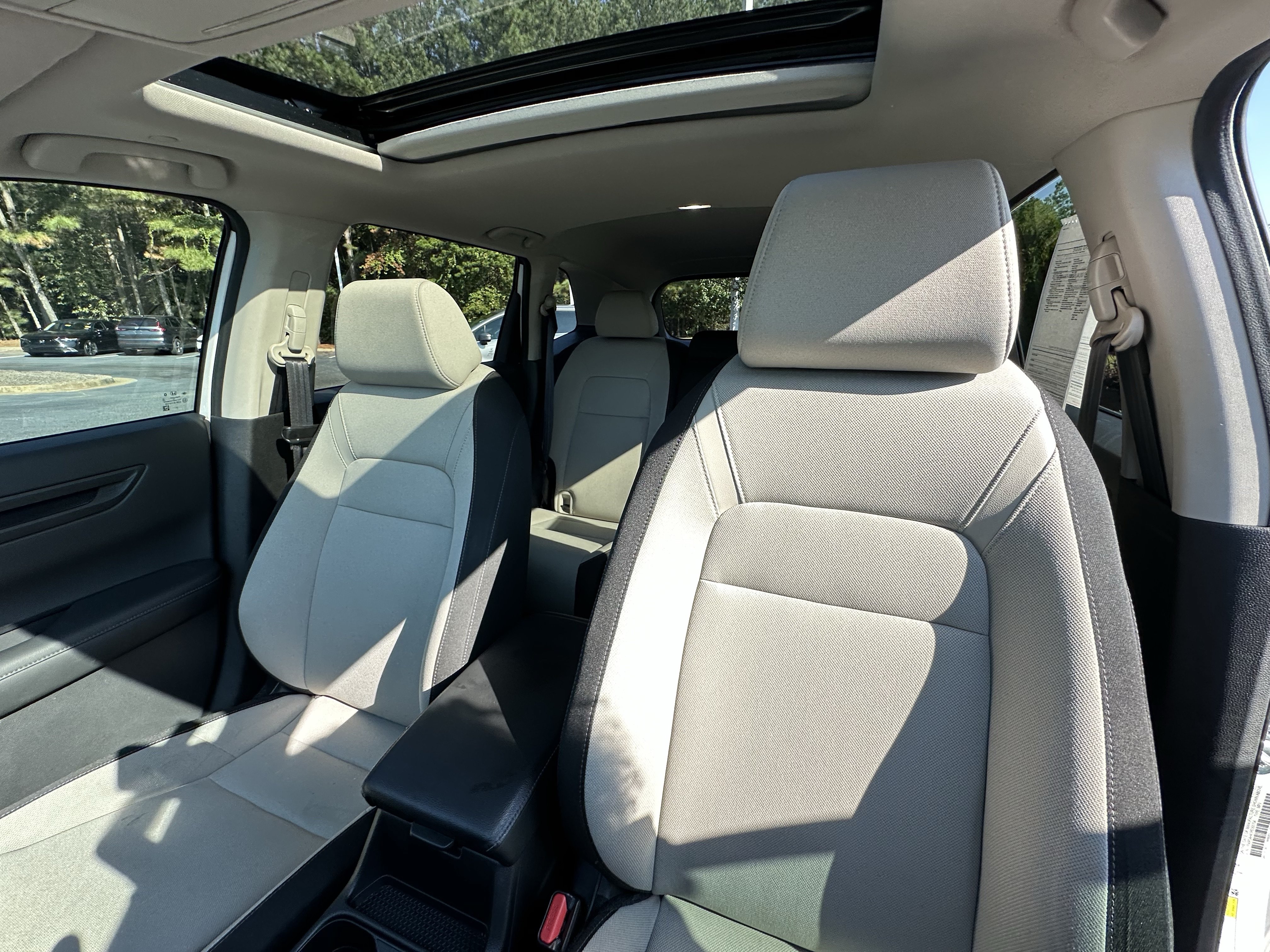 Used 2023 Honda CR-V EX image 8