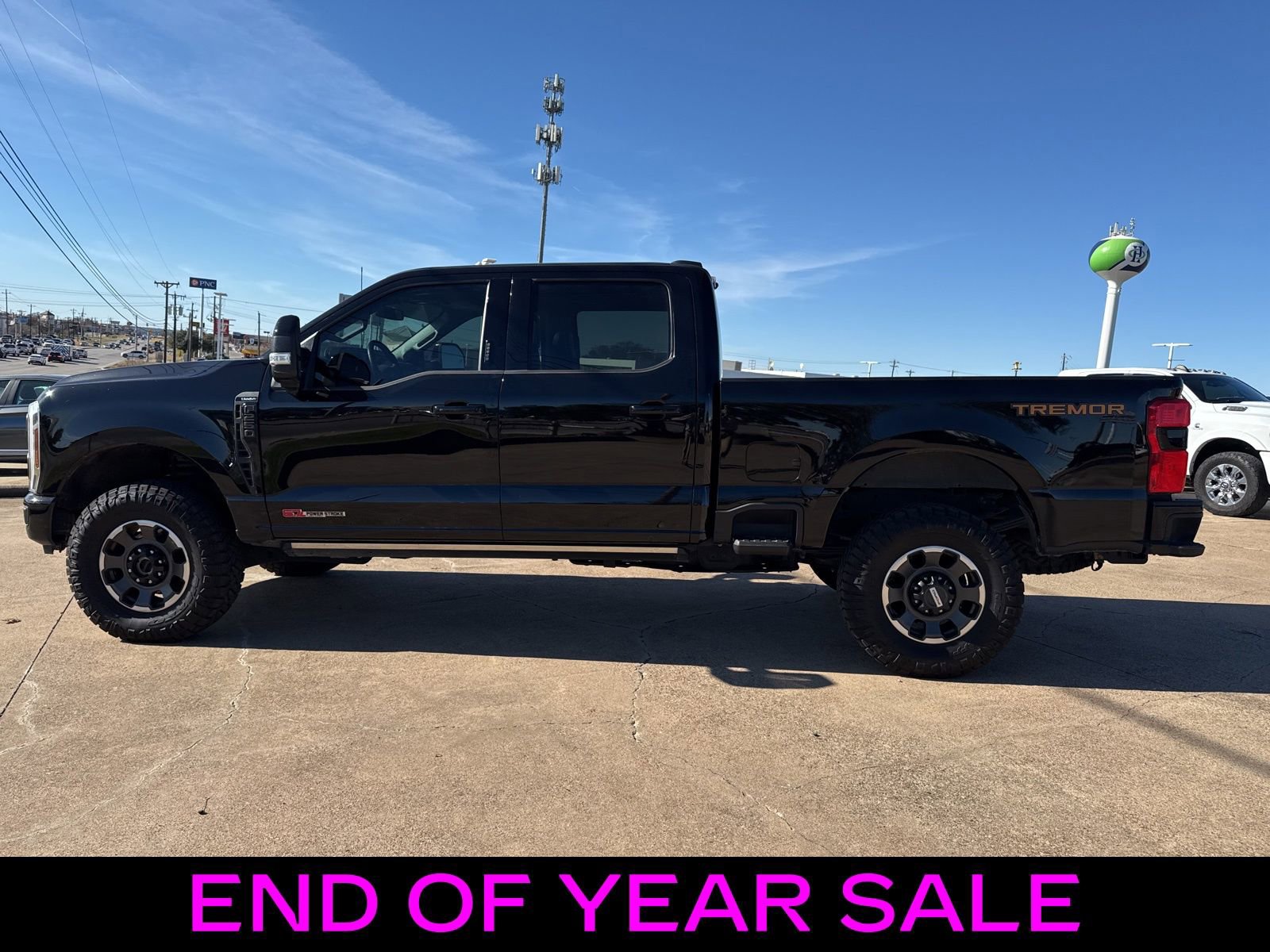 Used 2024 Ford F250 Lariat w/ Lariat Ultimate Package image 4