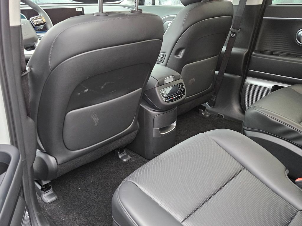 New 2026 Hyundai Ioniq 9 Limited image 12