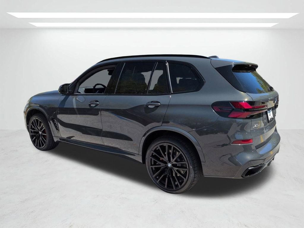 New 2026 BMW X5 xDrive40i w/ M Sport Package AWD/4WD image 6