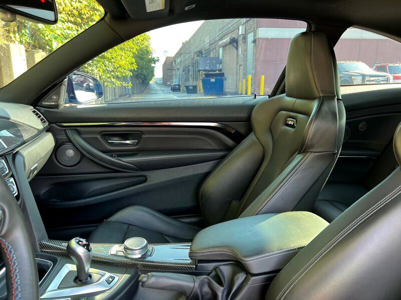 Used 2020 BMW M4 Coupe w/ Competition Package image 23