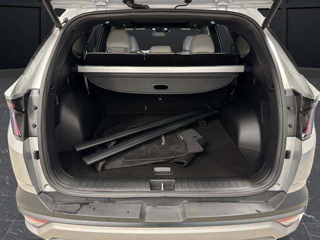 Used 2025 Hyundai Tucson Limited image 15