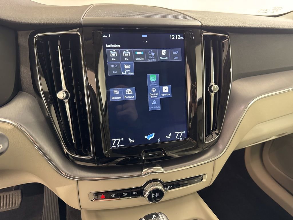 Used 2020 Volvo XC60 T5 Momentum w/ Protection Package image 13