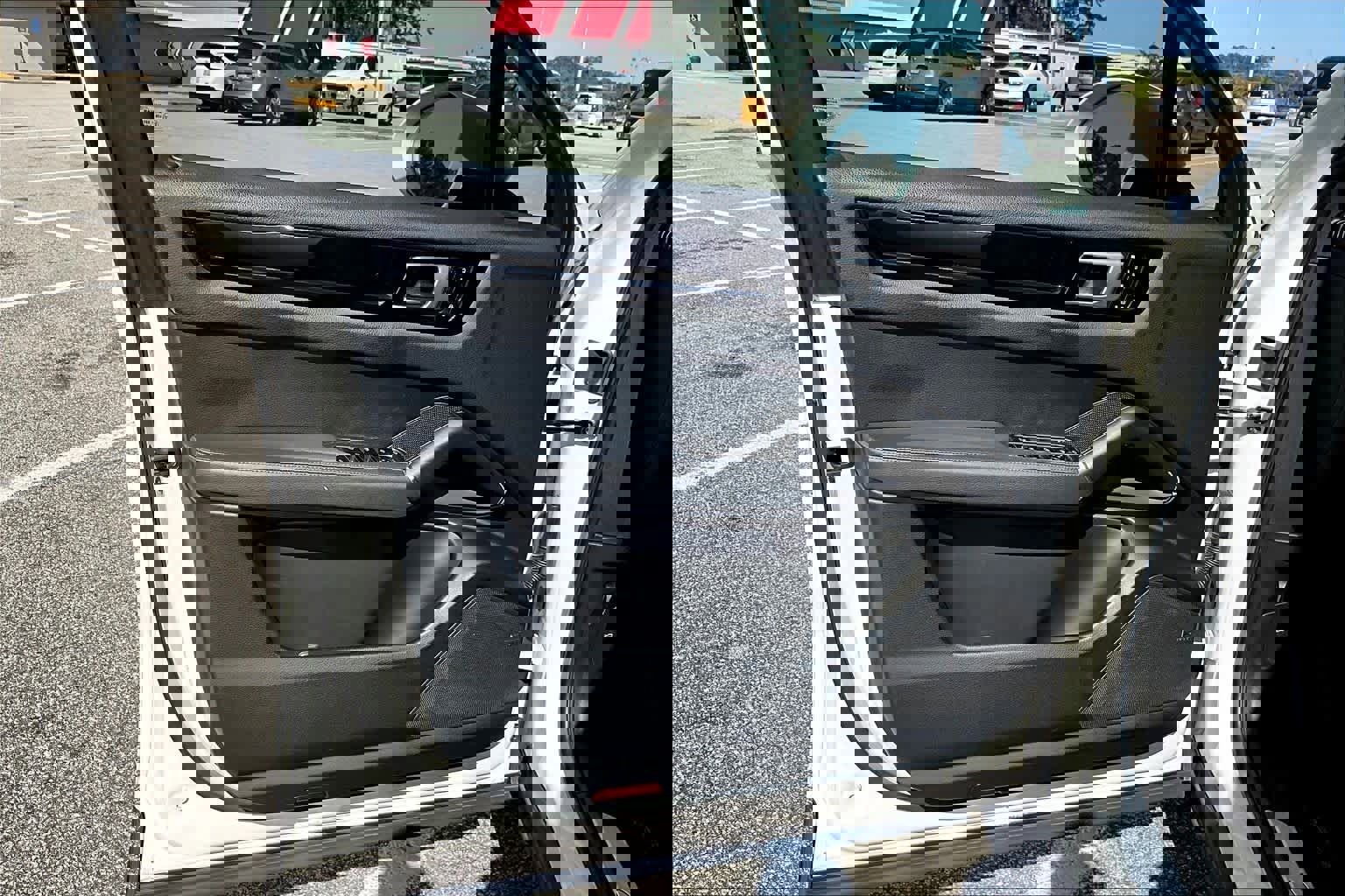 Used 2019 Porsche Cayenne image 22