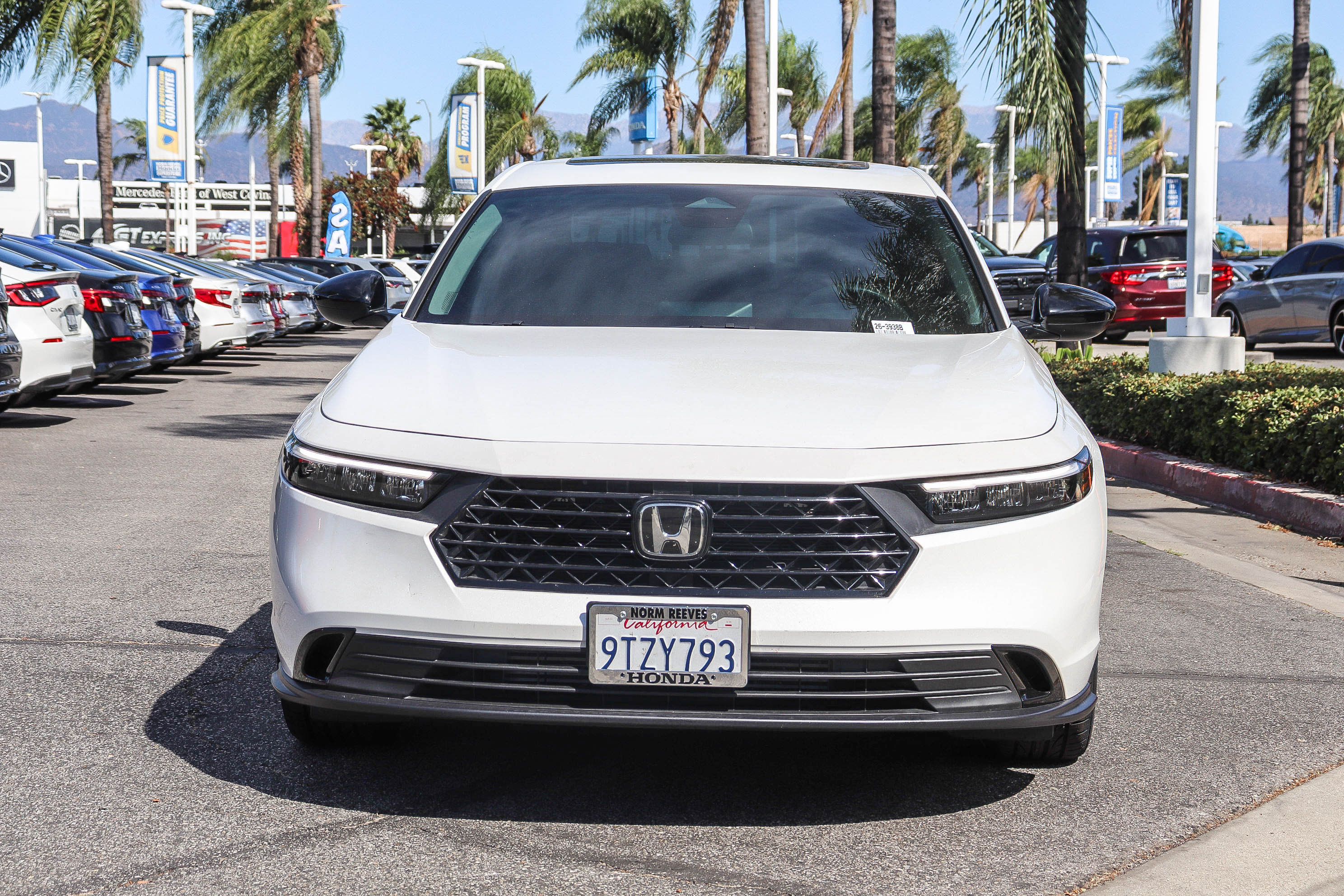 Used 2025 Honda Accord SE image 2