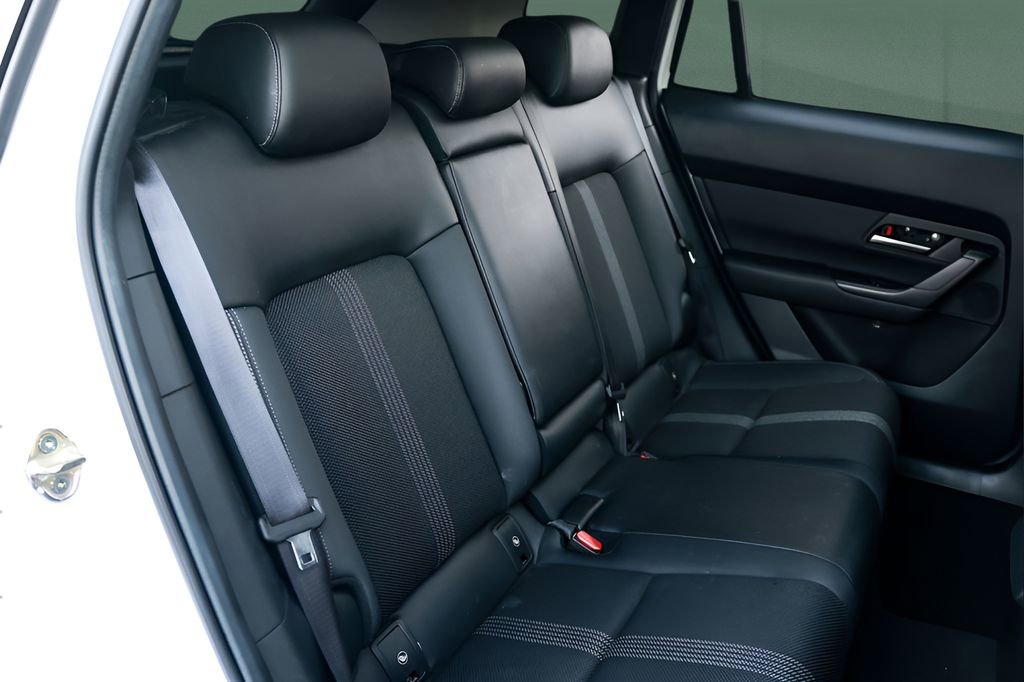 Used 2023 MAZDA CX-50 2.5 S w/ Cargo Package image 14