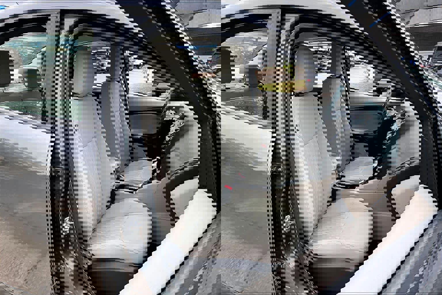 Used 2015 Ford Focus SE image 9