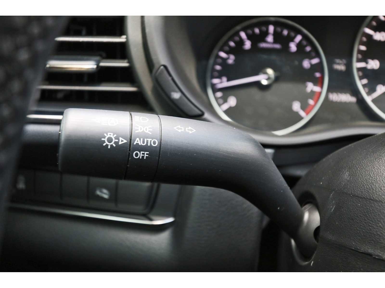 Used 2023 MAZDA CX-30 AWD 2.5 S w/ Preferred Package image 17