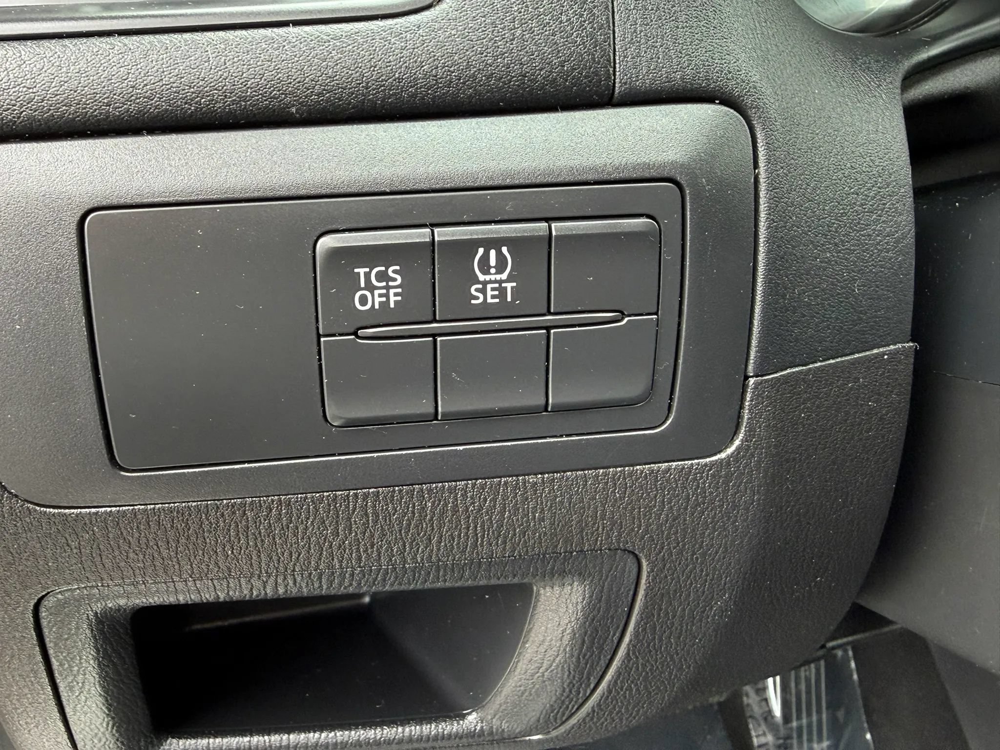 Used 2013 MAZDA CX-5 Sport w/ Bluetooth Audio Pkg FWD image 26