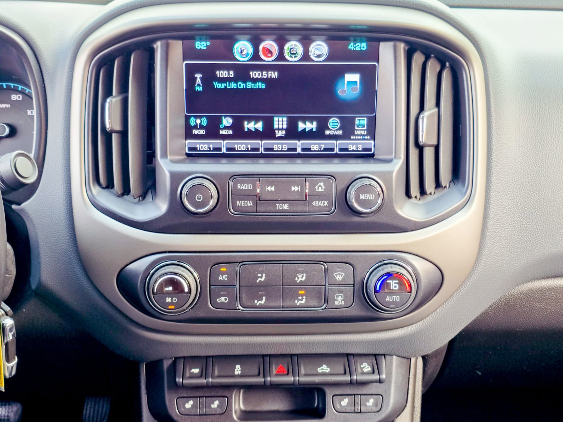 Used 2016 Chevrolet Colorado Z71 image 31