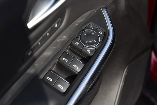 Used 2024 Cadillac XT4 Premium Luxury image 8