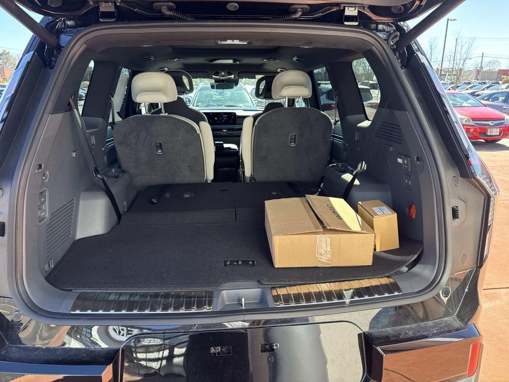 New 2026 Kia EV9 GT-Line image 4