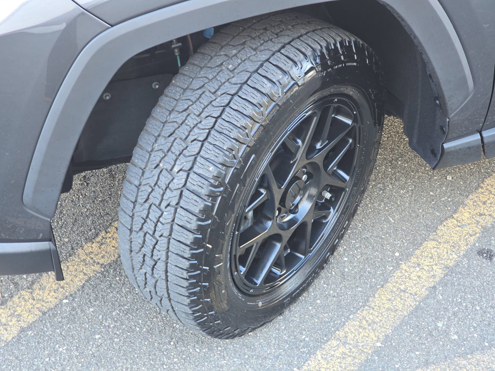 Used 2024 Toyota RAV4 XLE image 37