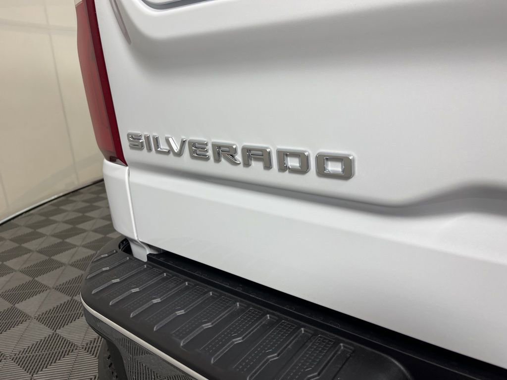 New 2026 Chevrolet Silverado 1500 LTZ image 13