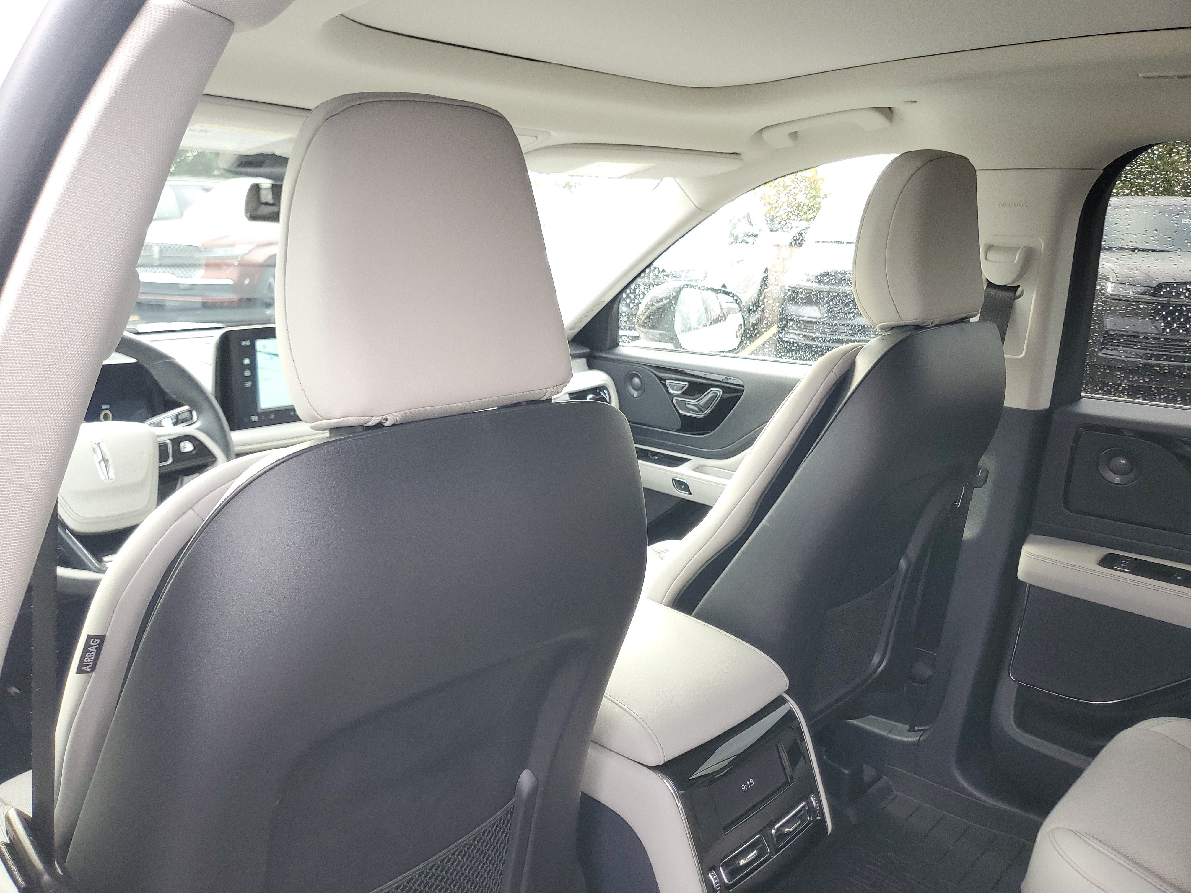 New 2026 Lincoln Aviator Reserve AWD/4WD image 24