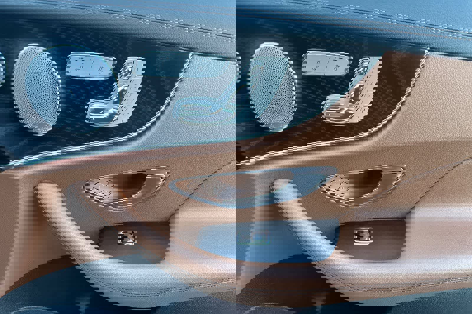 Used 2019 Mercedes-Benz E 450 Coupe w/ AMG Line Package image 18