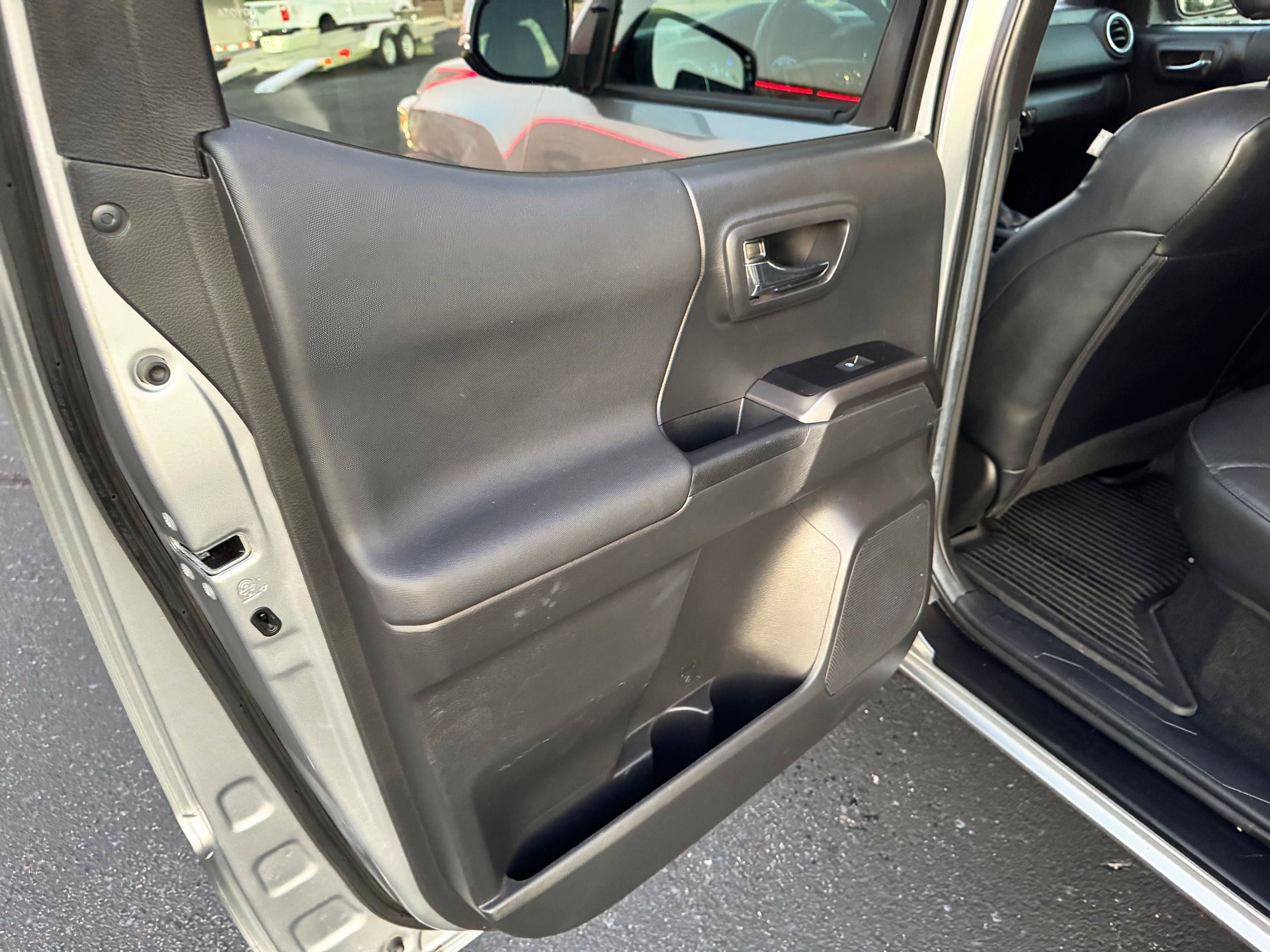 Used 2022 Toyota Tacoma image 28