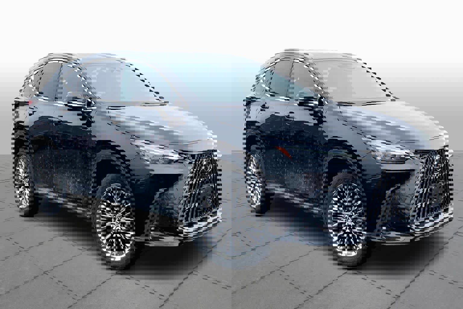 Certified 2023 Lexus NX 350h AWD image 3