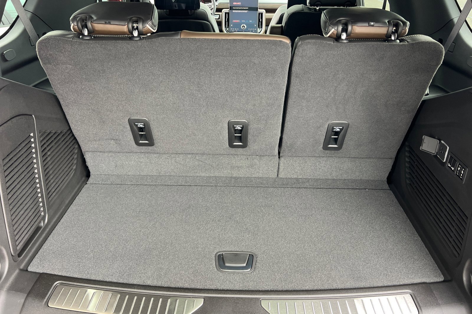 New 2026 GMC Yukon Denali Ultimate image 16