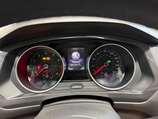 Used 2020 Volkswagen Tiguan SE w/ 3rd Row Seat Package AWD/4WD image 34