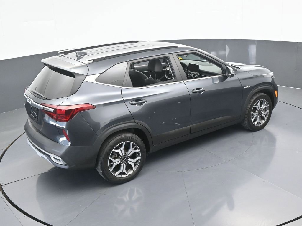 Used 2022 Kia Seltos EX image 55