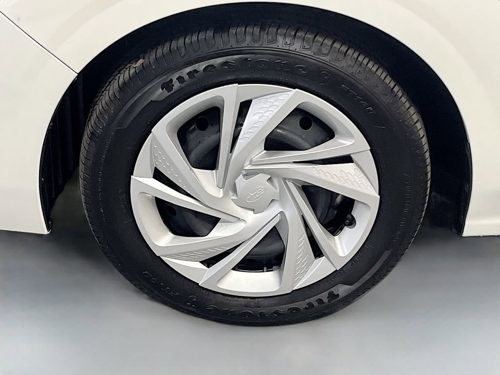 Used 2025 Subaru Impreza 2.0i image 28