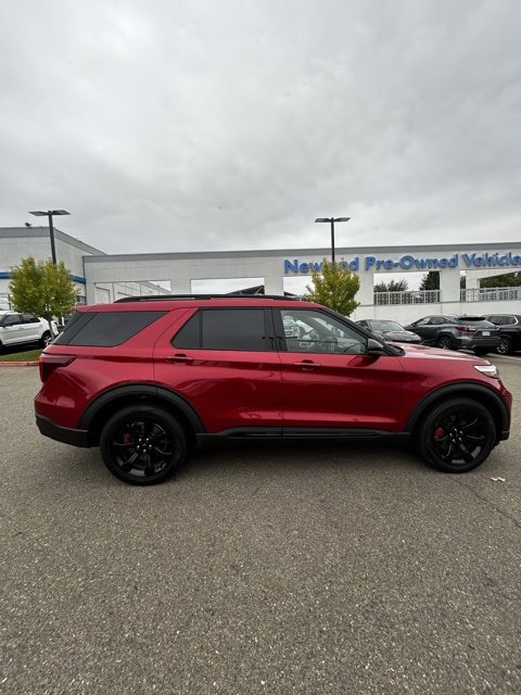 Used 2023 Ford Explorer ST w/ Equipment Group 401A image 4