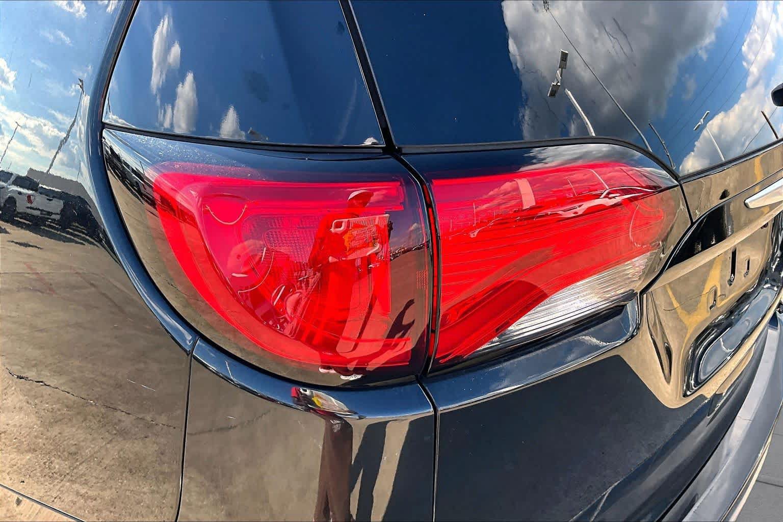 Used 2018 Chrysler Pacifica Touring Plus FWD image 29