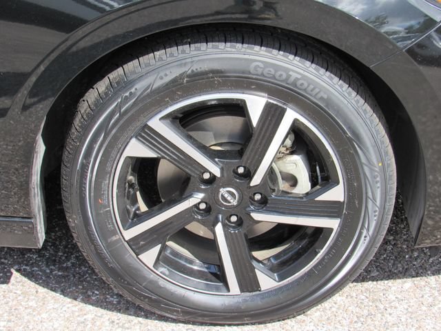 Certified 2024 Nissan Sentra SV FWD image 9