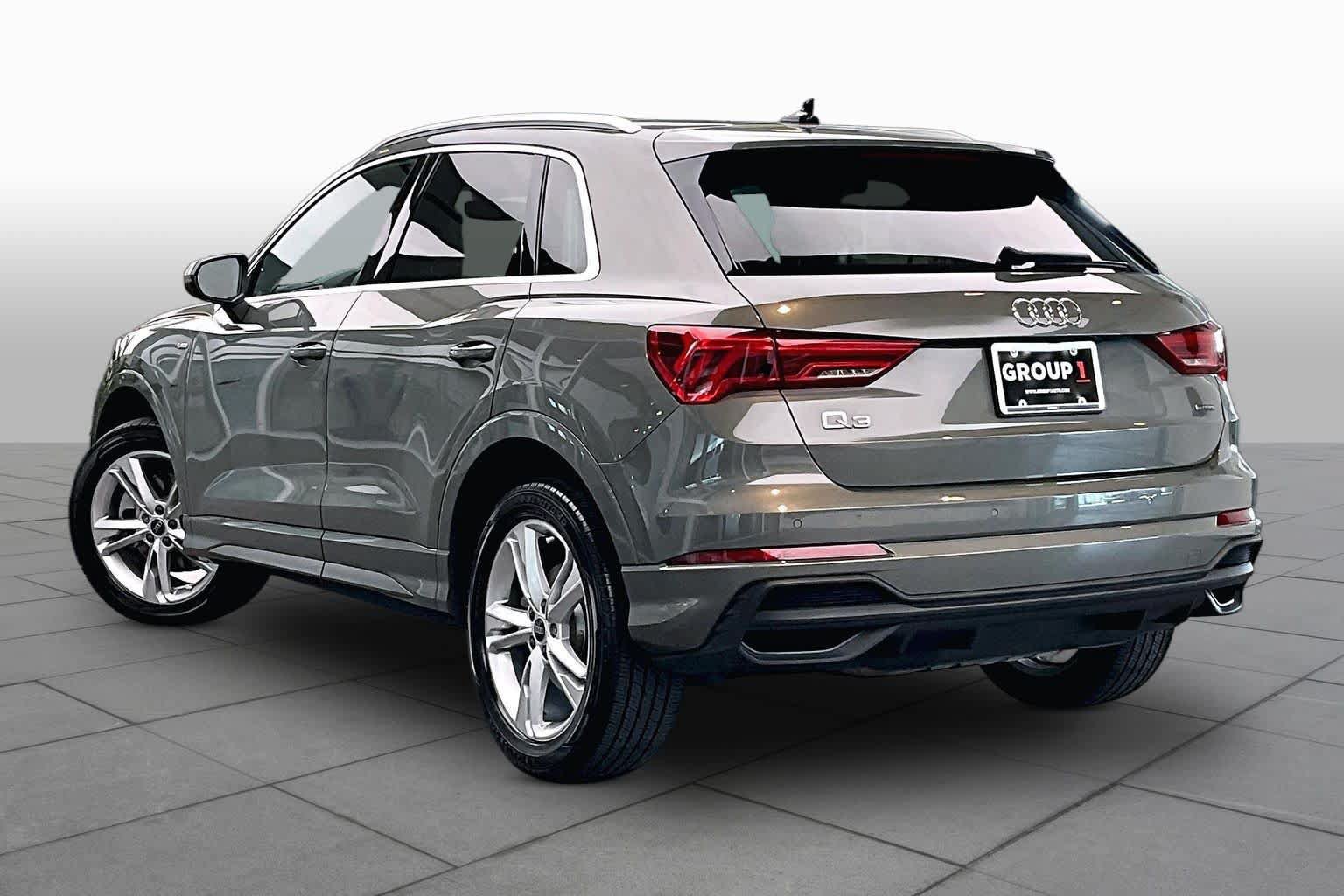 Used 2023 Audi Q3 2.0T Premium w/ Convenience Package AWD/4WD image 12