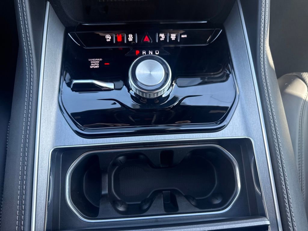 New 2026 Jeep Grand Wagoneer L Limited image 21