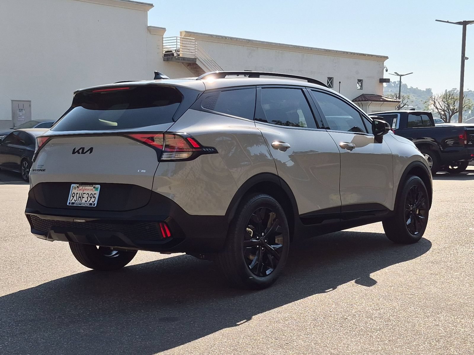 Used 2025 Kia Sportage X-Line AWD/4WD image 5