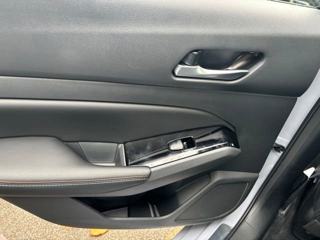 New 2025 Nissan Altima 2.5 SR image 17